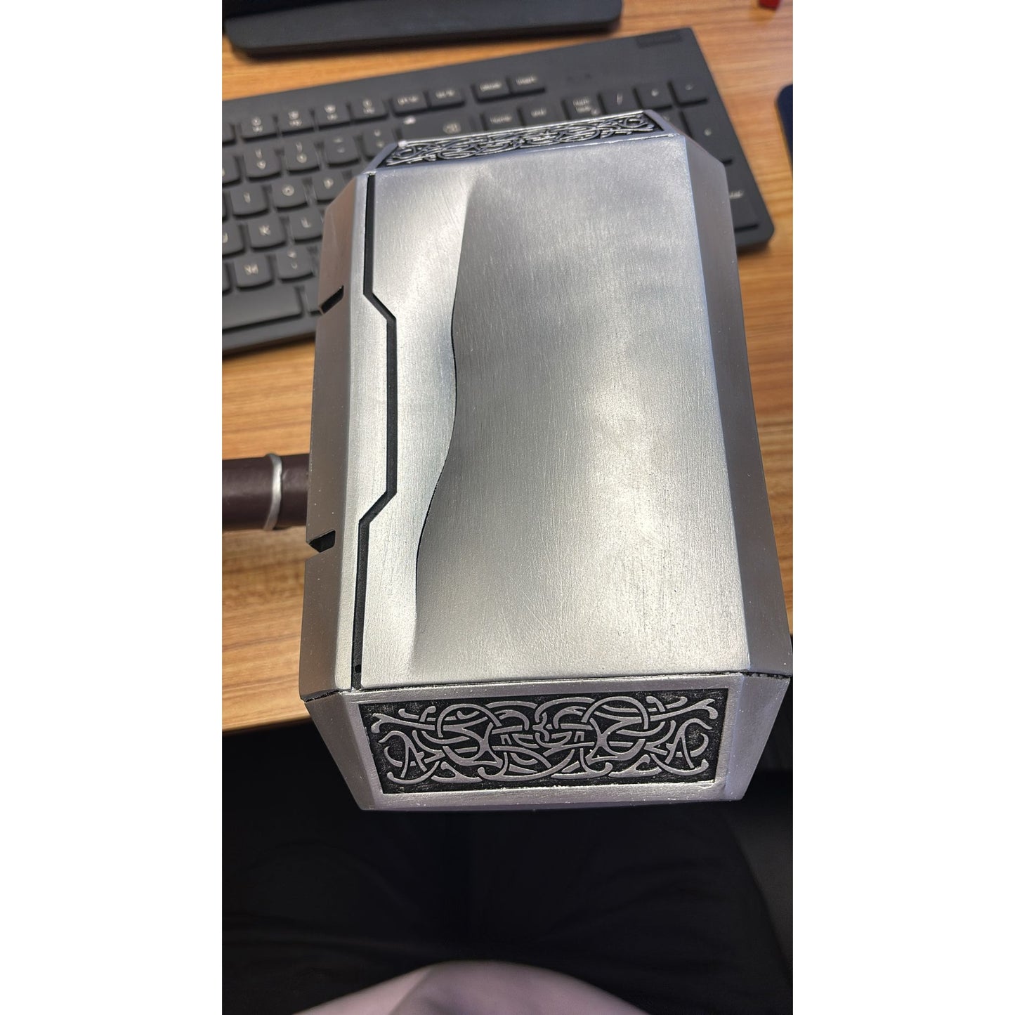 Marvel Resin Thor Hammer 'Mjolnir' 1:1 Replica with Rock Base DAMAGED