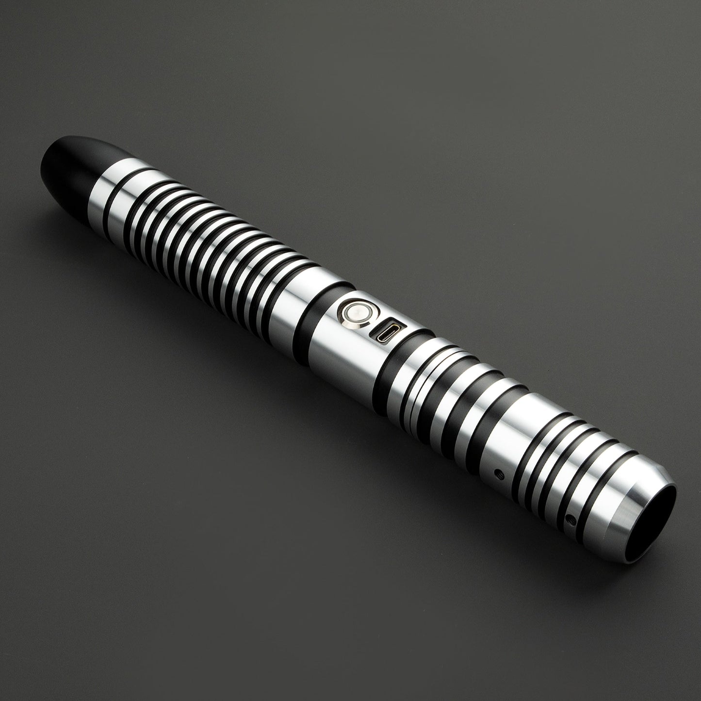 Star Wars The Resolute Combat Lightsaber - NEXTLEVELUK