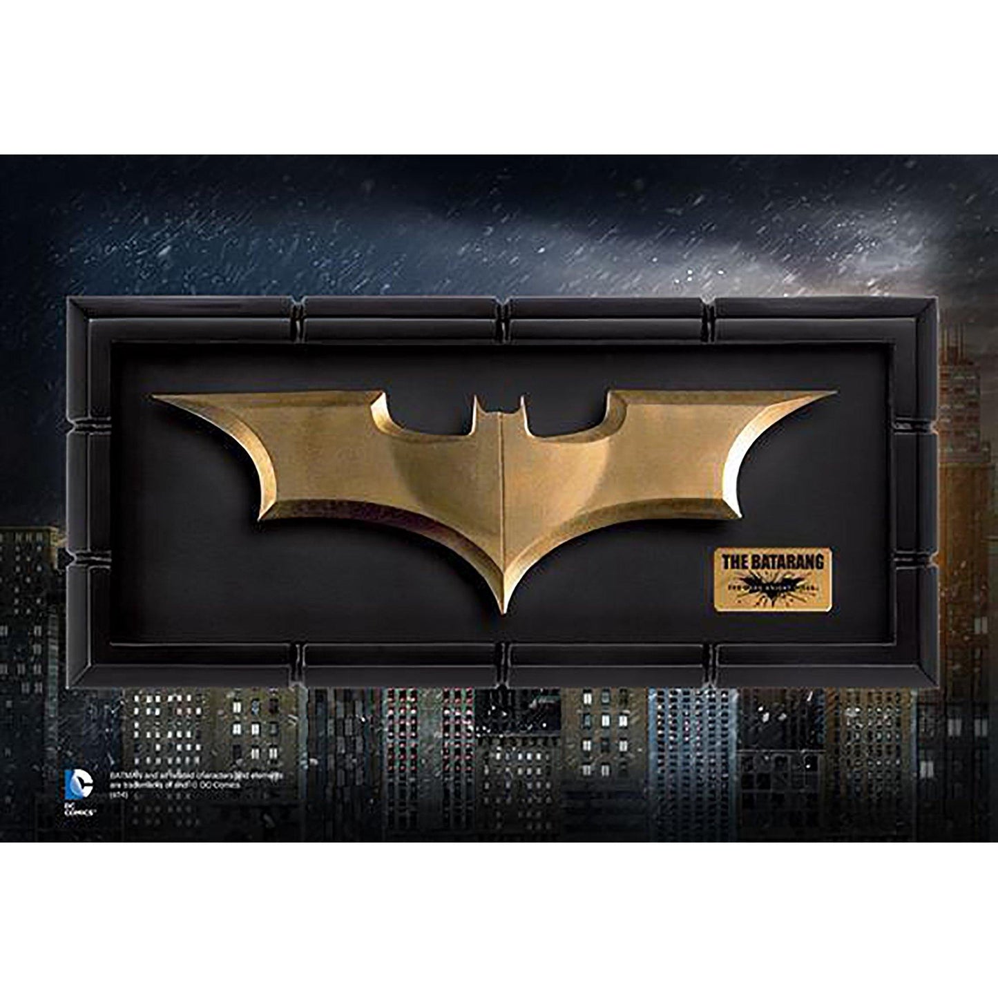 DC Batman The Dark Knight Batarang Prop Replica With Display The Noble Collection NN4129 - NEXTLEVELUK