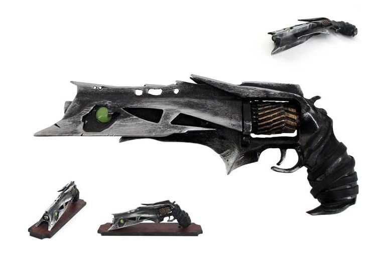 Thorn Resin Gun Replica with Stand DAMAGED