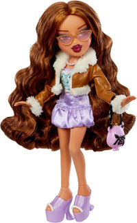 Bratz Goin' Out! Doll - Yasmin