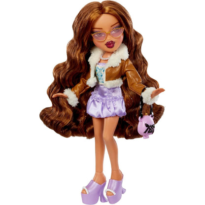 Bratz Goin' Out! Doll - Yasmin