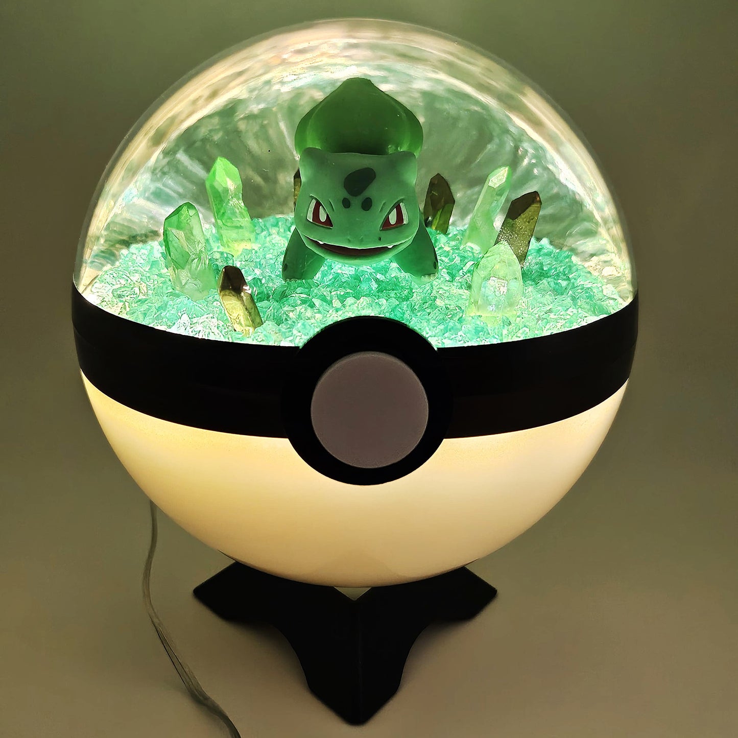 Pokemon Bulbasaur Light Up LED Crystal Terrarium Green/White Poke Ball Handmade