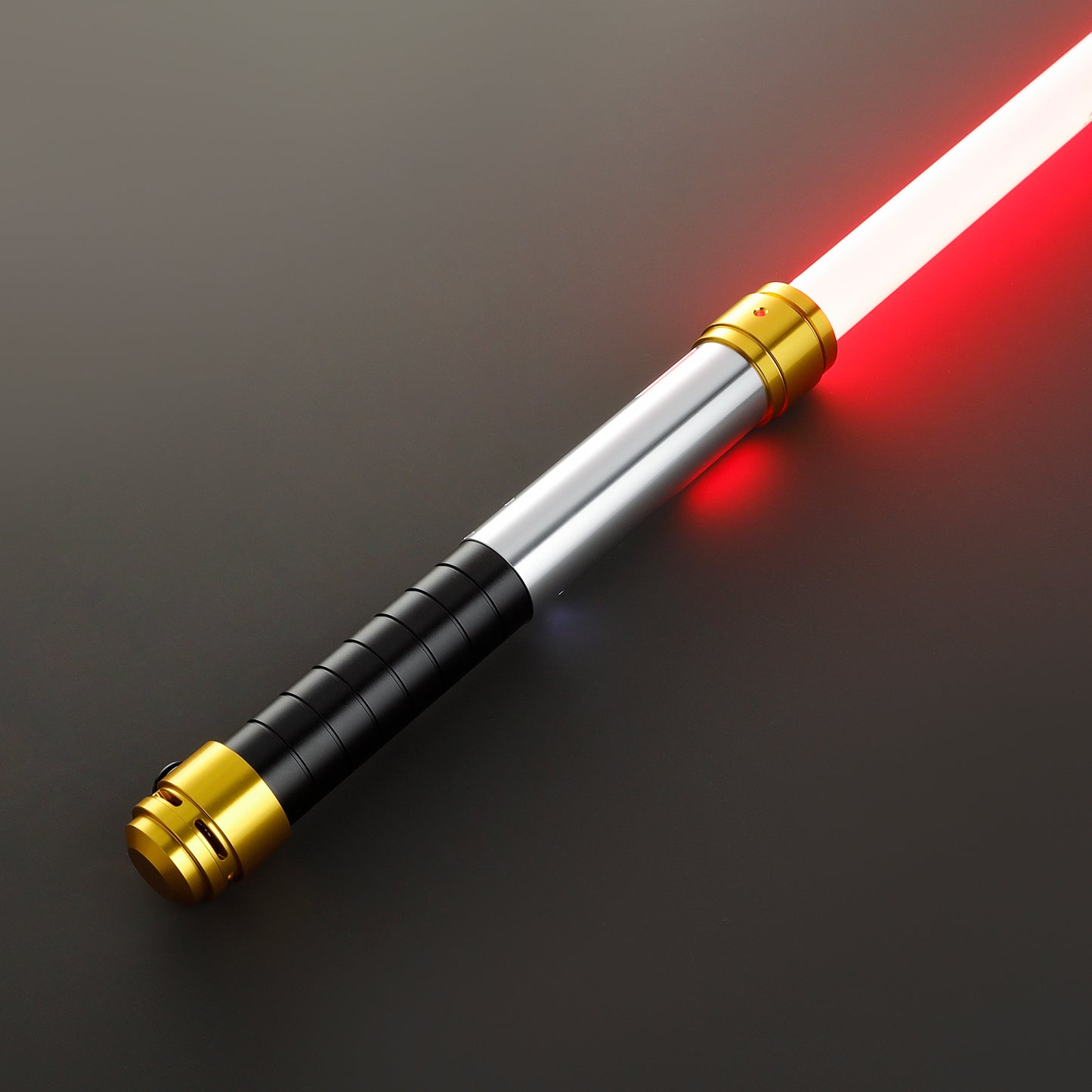 Star Wars No. 141 Baselit Combat Lightsaber RGB USB-C Chargable