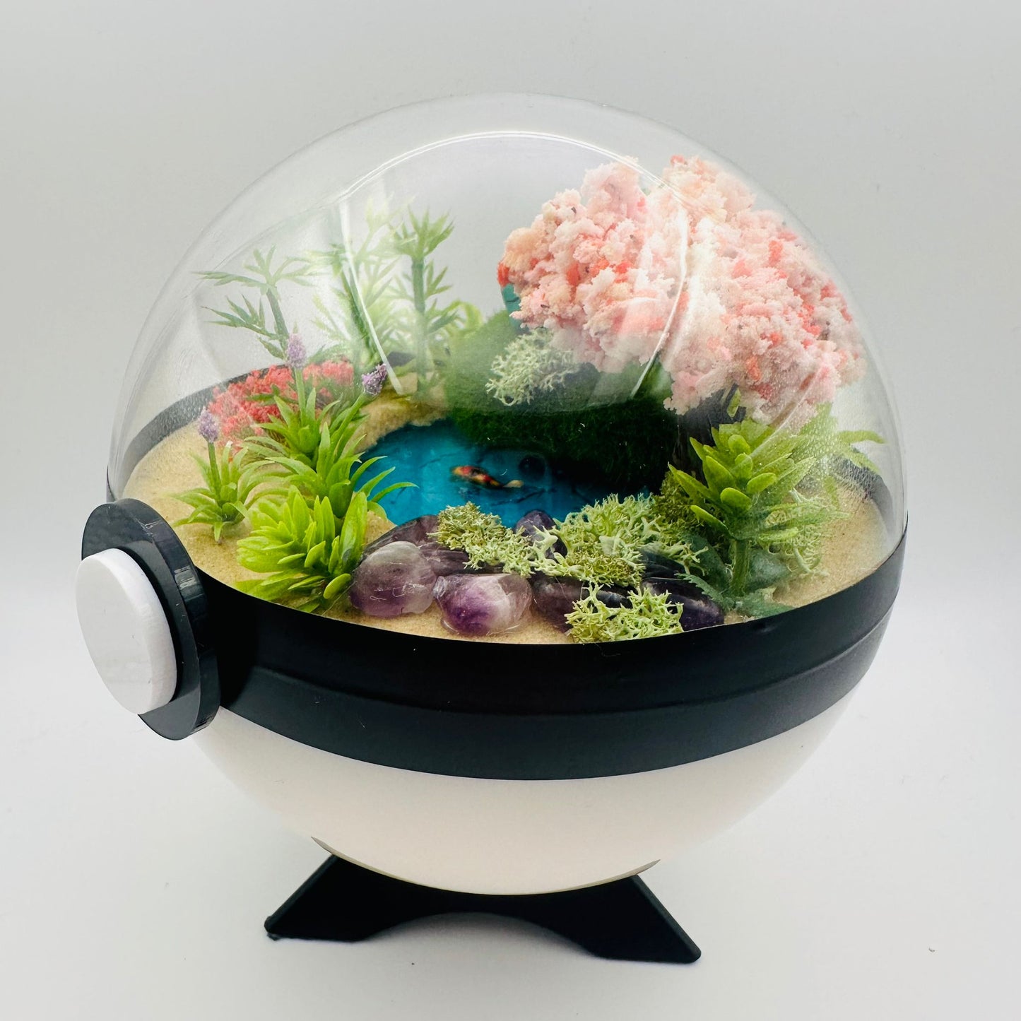 Pokemon Sleeping Bulbasaur Crystal Terrarium Pond White Poke Ball Handmade