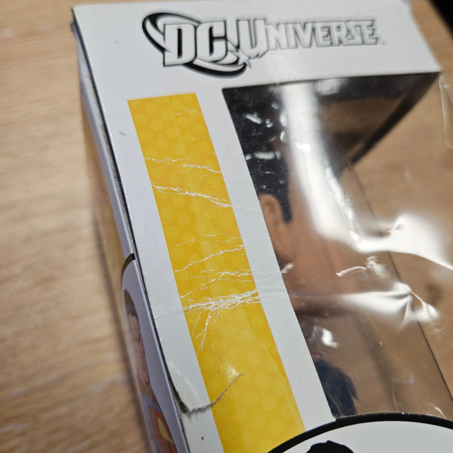 DC Universe Superman Wacky Wobbler Funko Vinyl Figure DAMAGED