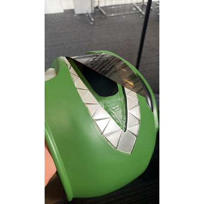 Mighty Morphin Green Power Ranger Resin Helmet DAMAGED 1