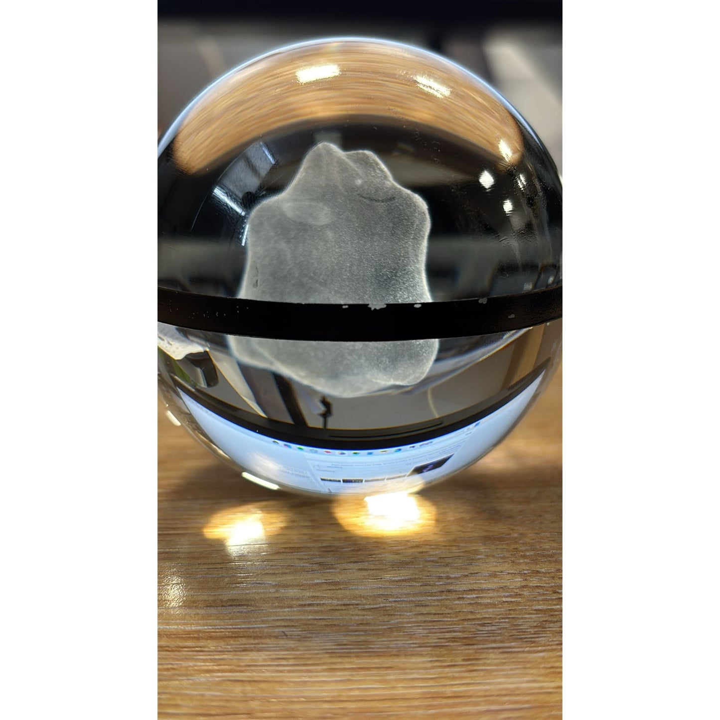 Pokemon 3D Crystal Ball Pokeball Ditto Night Light 8cm XL Size DAMAGED