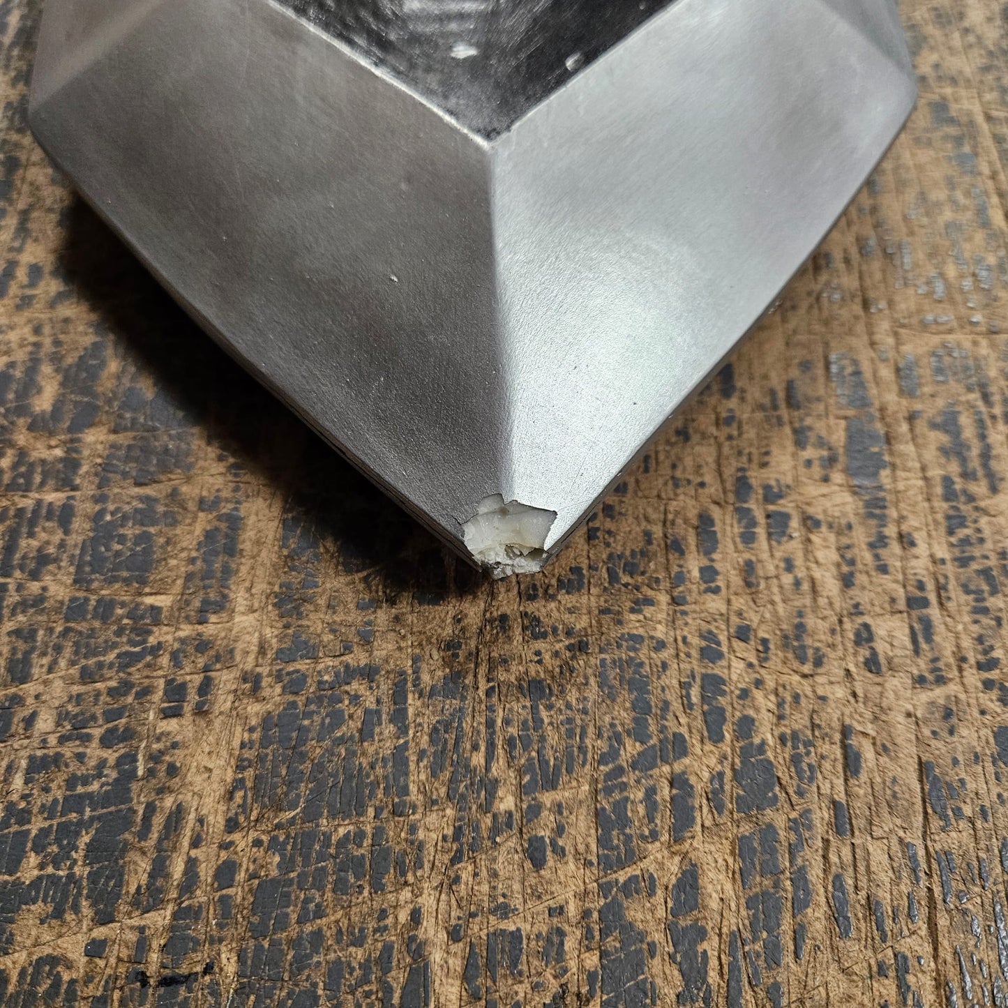 Berserk Sword Guts' Dragon Slayer Resin Sword Prop Replica DAMAGED