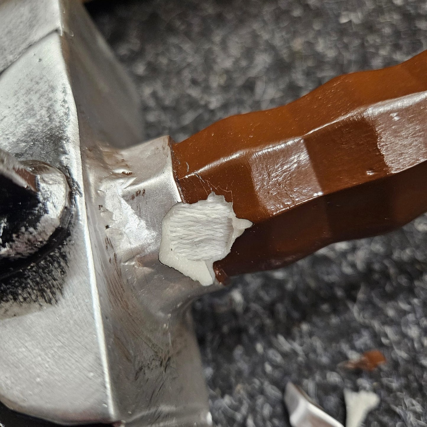 Berserk Sword Guts' Dragon Slayer Resin Sword  Prop Replica DAMAGED.3