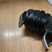 Thorn Resin Gun Replica with Stand DAMAGED 2