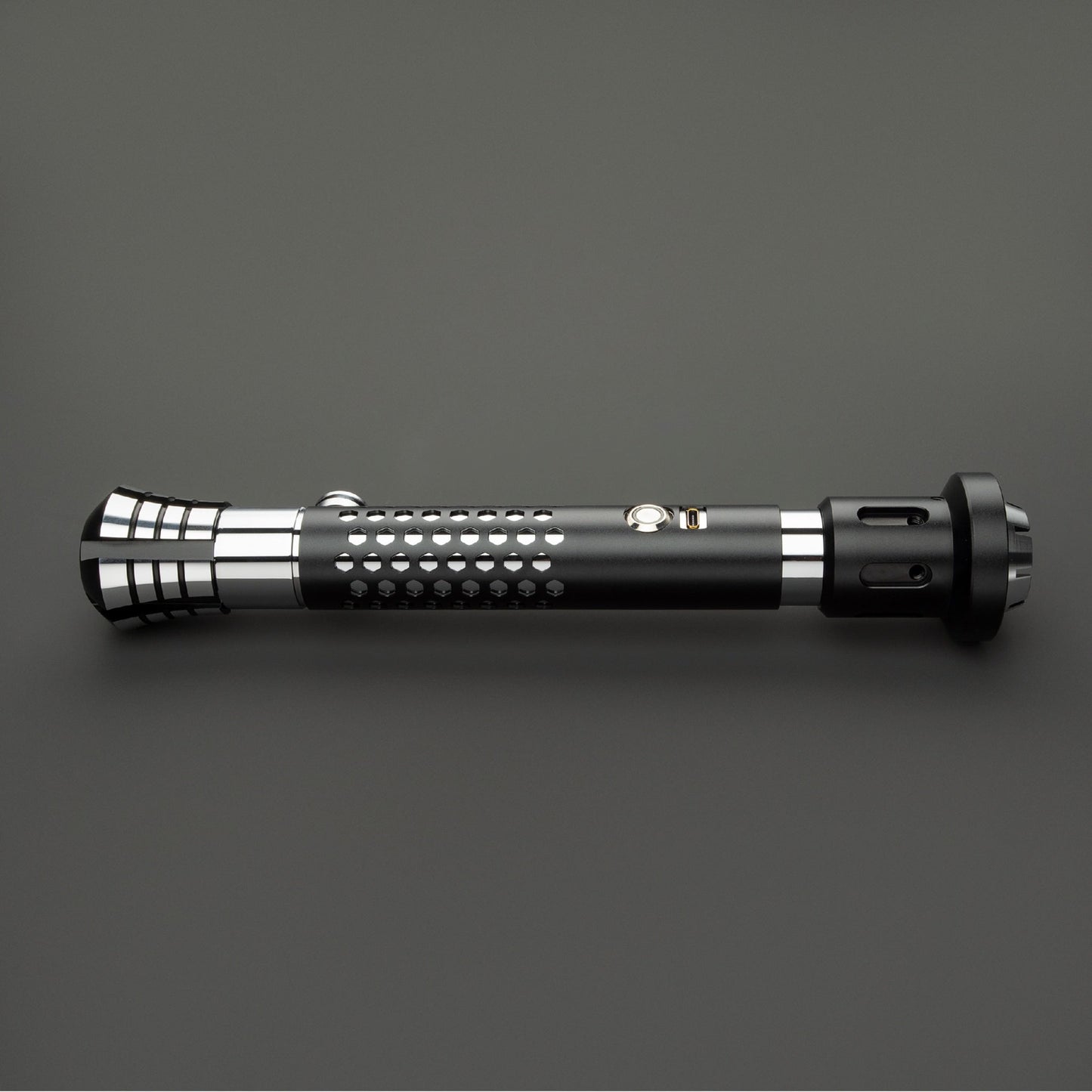 Star Wars No. 123 Xenopixel Combat Lightsaber RGB Replica