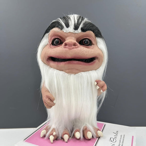 Critters Attack Bianca Snowball Horror Prop Figure