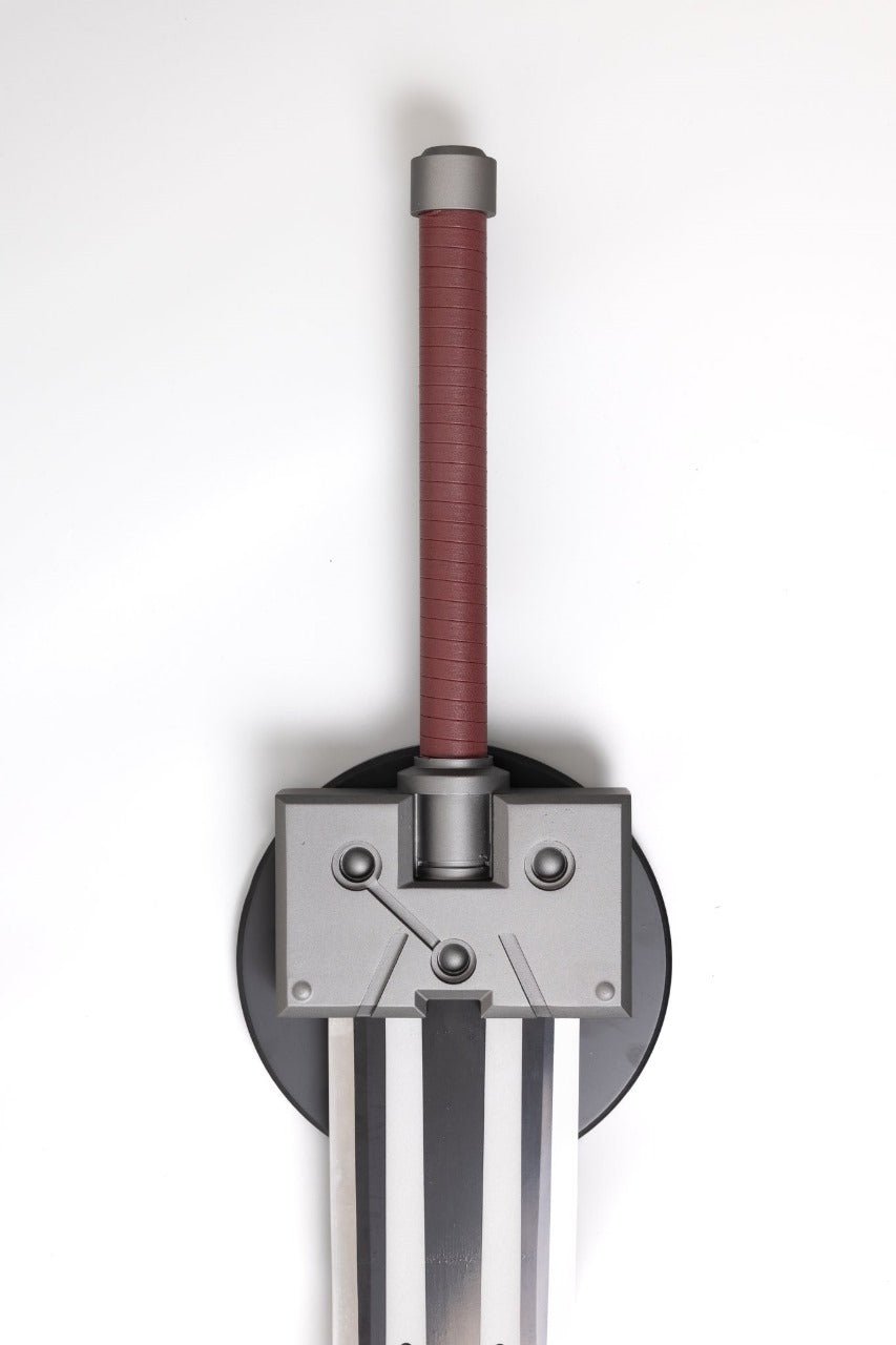 Final Fantasy Cloud Strife Hardedge Metal Sword - NEXTLEVELUK