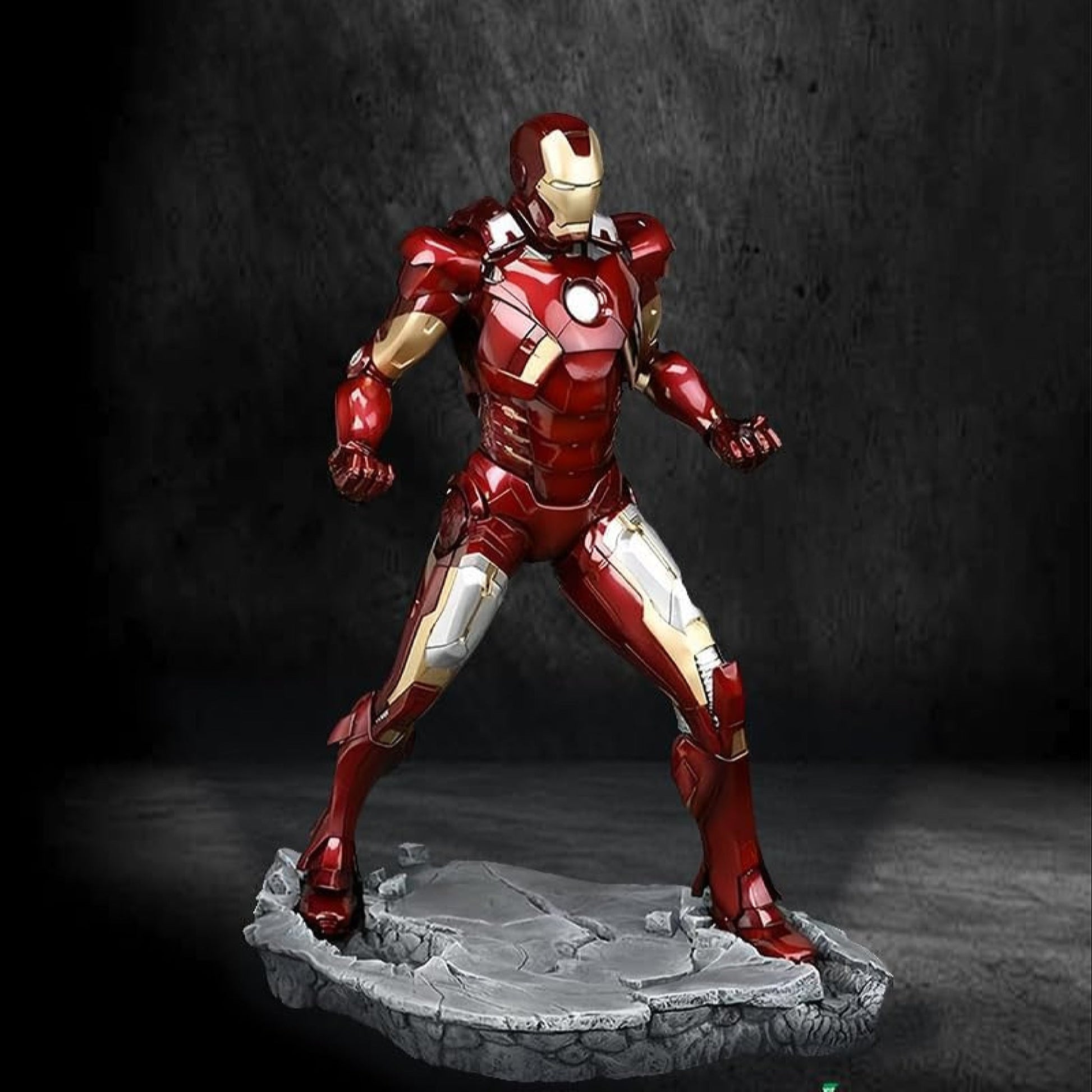 Iron Man MK7 Resin Statue - NEXTLEVELUK