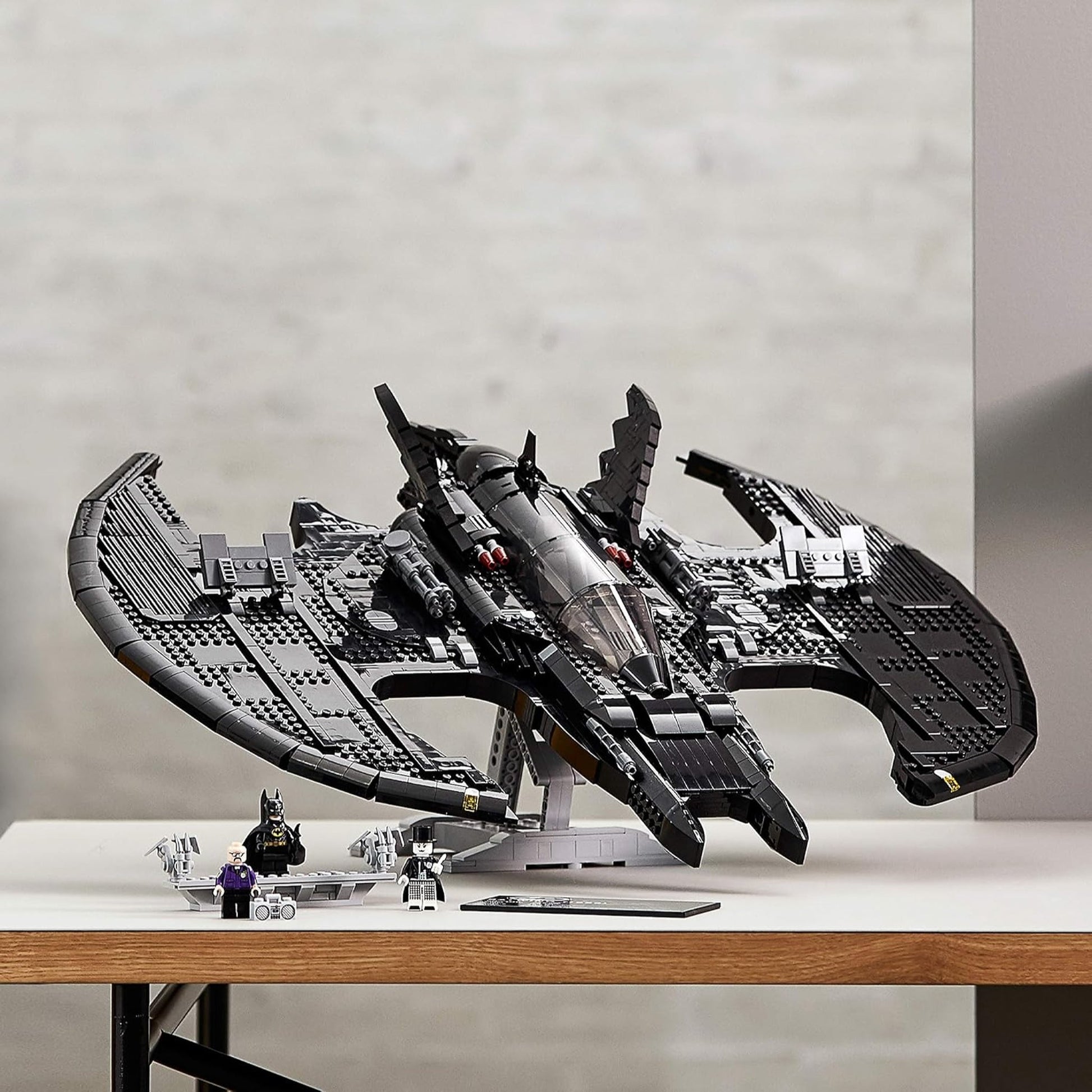 LEGO Batman 1989 Batwing Ultimate Collector Series 76161 - NEXTLEVELUK