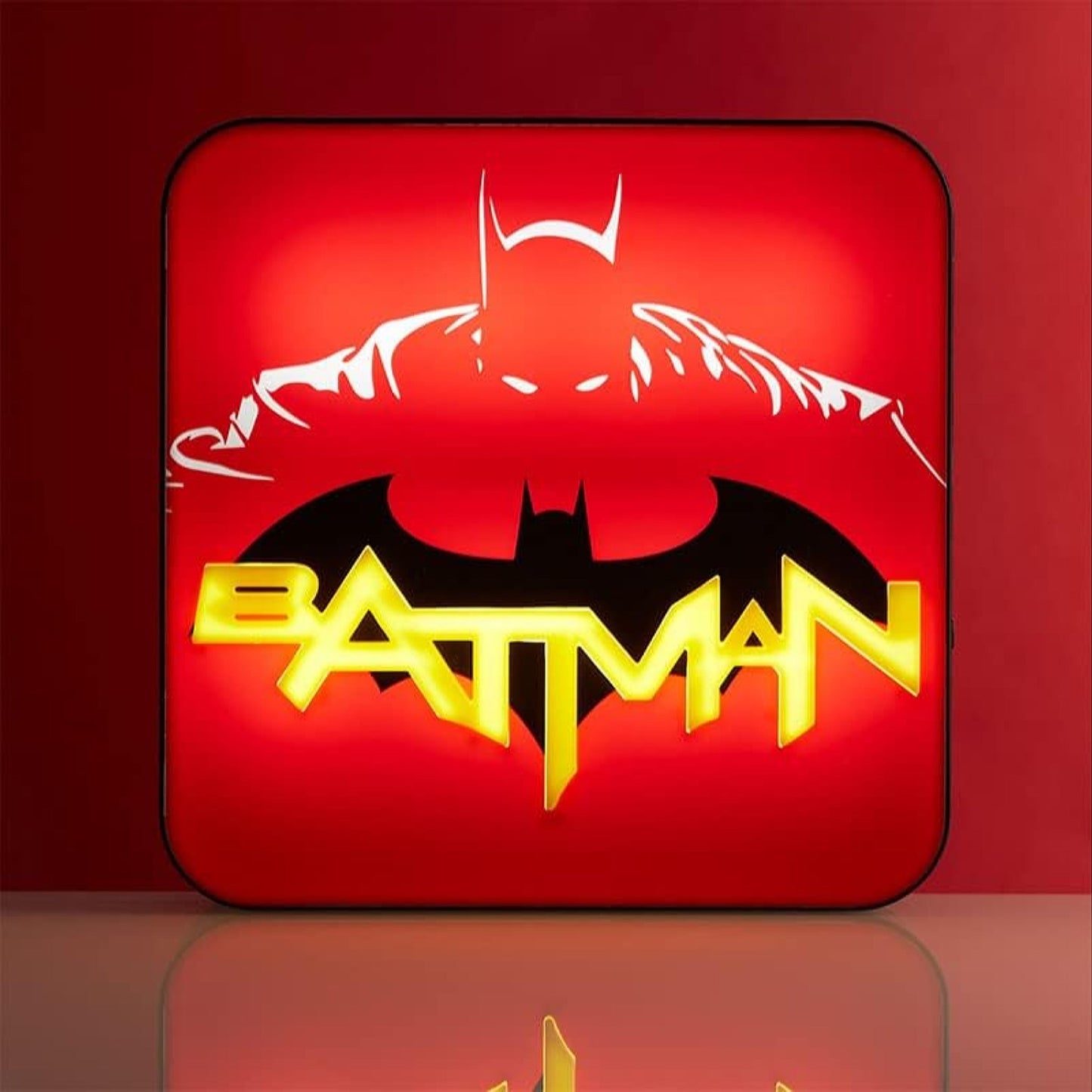 Numskull Batman Desk Lamp Wall Light - NEXTLEVELUK