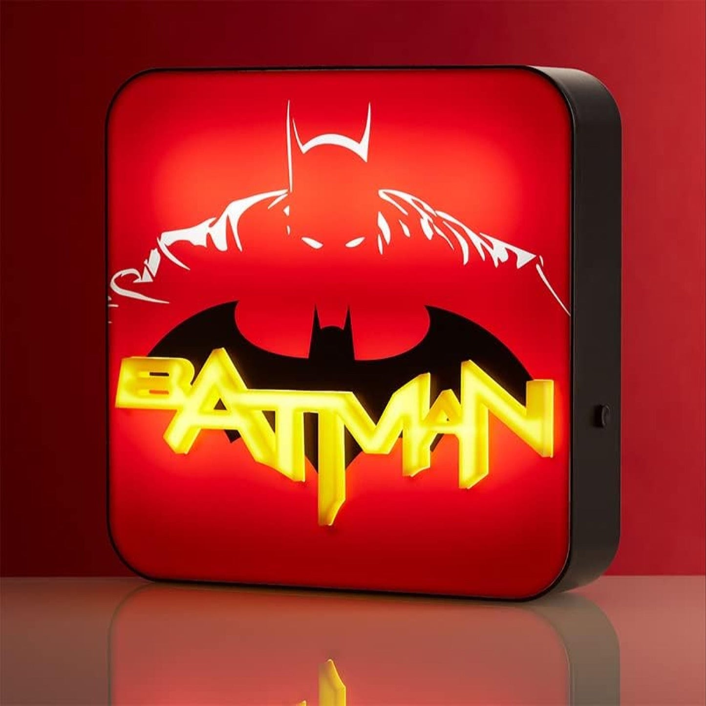 Numskull Batman Desk Lamp Wall Light - NEXTLEVELUK