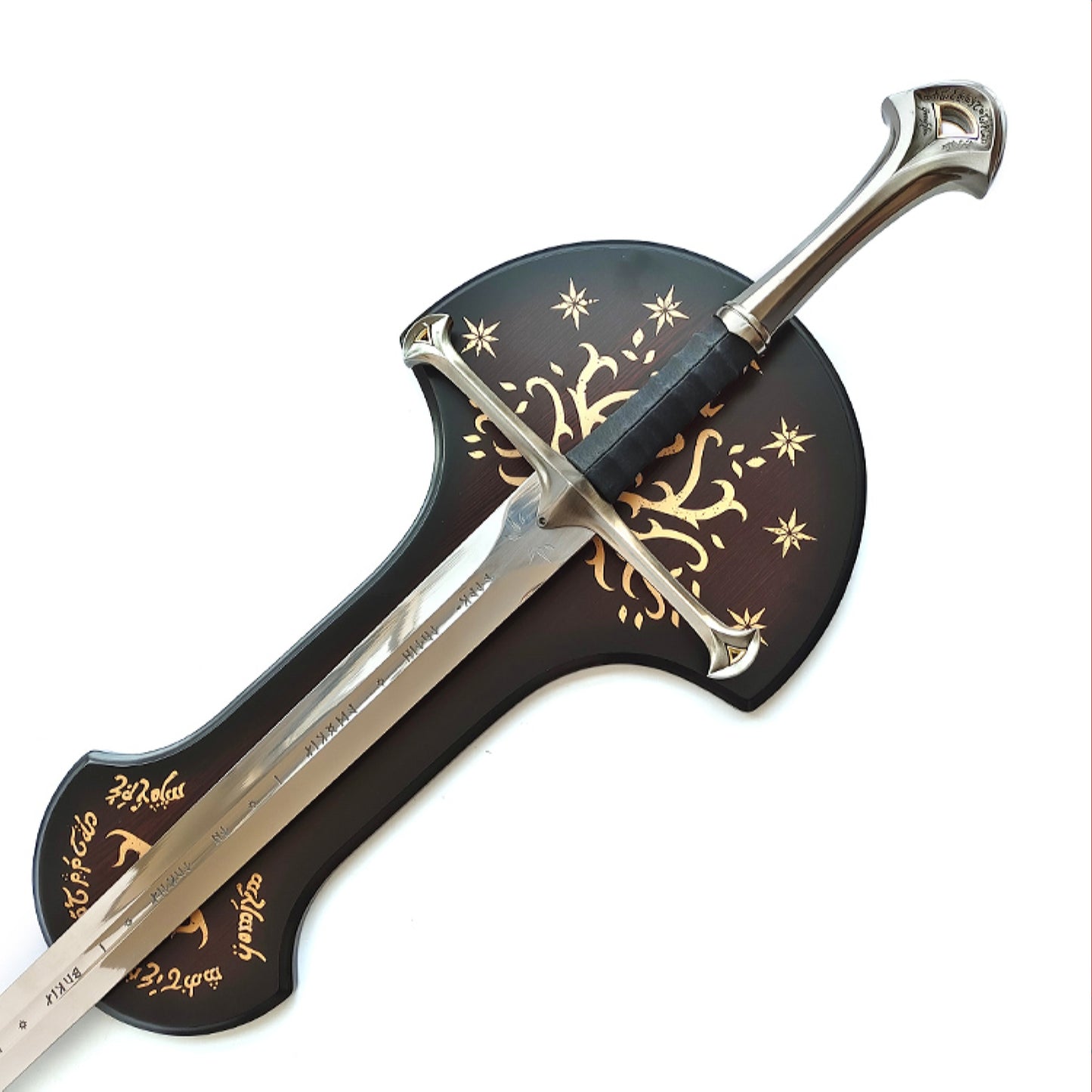 Lord of the Rings Sword of King Elessar Aragorn Anduril Metal Sword With Wall Plaque