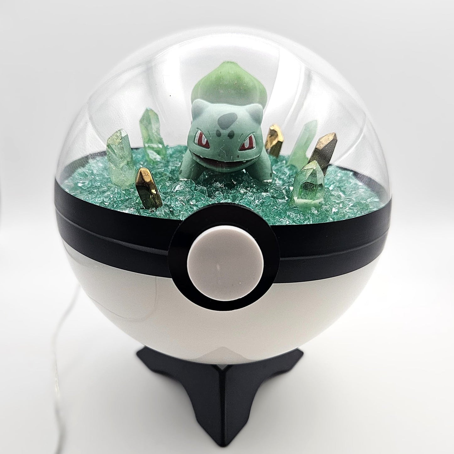 Pokemon Bulbasaur Light Up LED Crystal Terrarium Green/White Poke Ball Handmade - NEXTLEVELUK