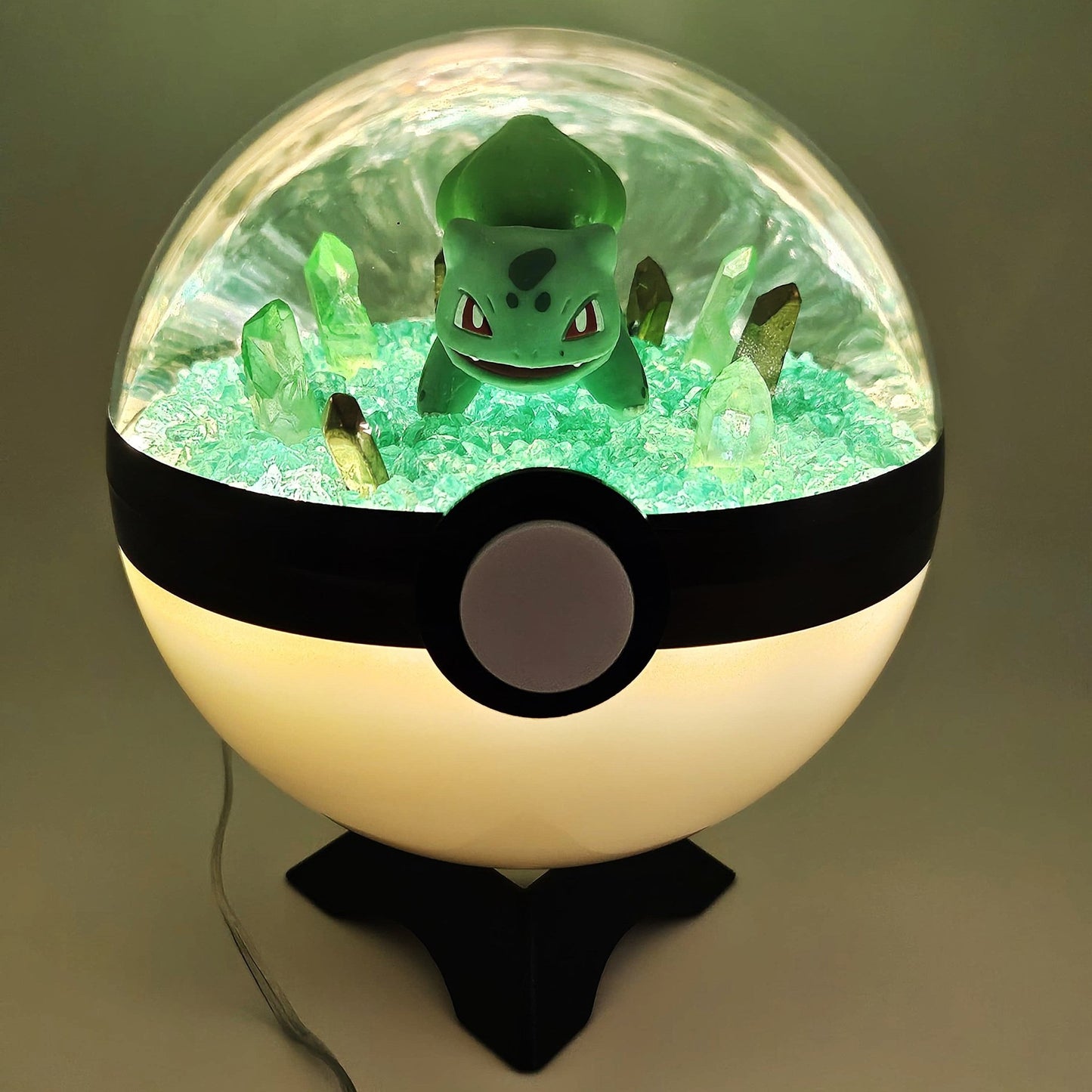 Pokemon Bulbasaur Light Up LED Crystal Terrarium Green/White Poke Ball Handmade - NEXTLEVELUK