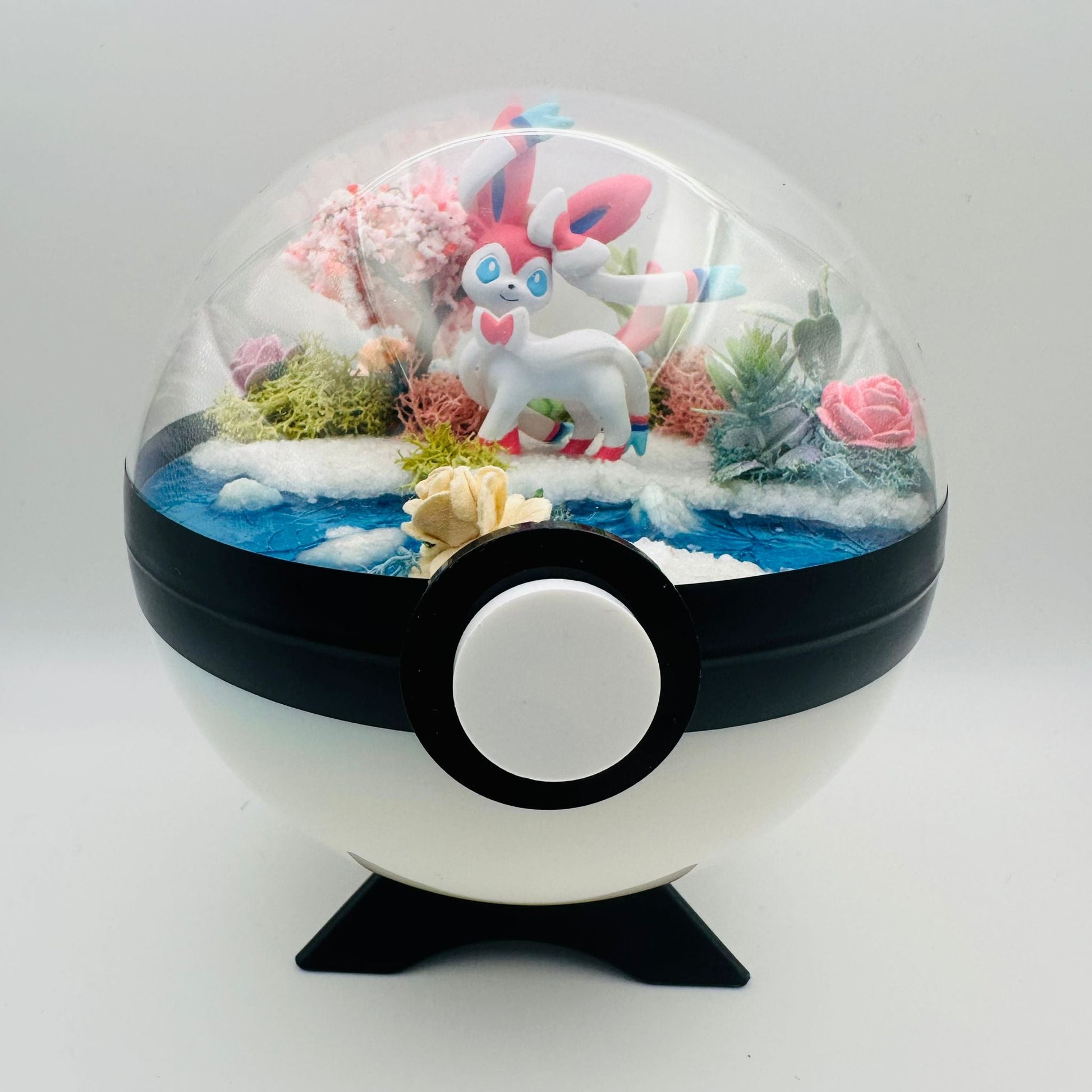Pokemon Charmander Crystal Terrarium Beach Red Poke Ball Handmade - NEXTLEVELUK