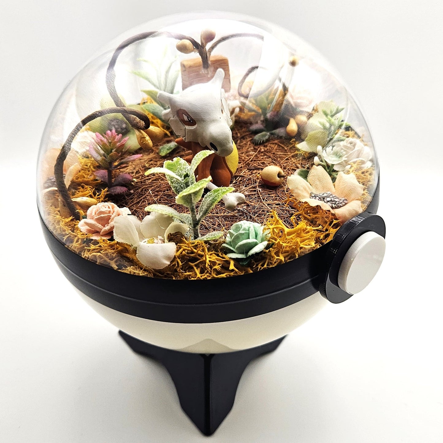 Pokemon Cubone Crystal Terrarium Plains White Poke Ball Handmade - NEXTLEVELUK