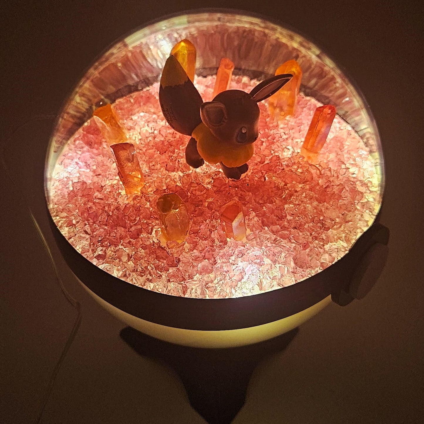 Pokemon Eevee Light Up LED Crystal Terrarium Dark Pink/White Poke Ball Handmade - NEXTLEVELUK