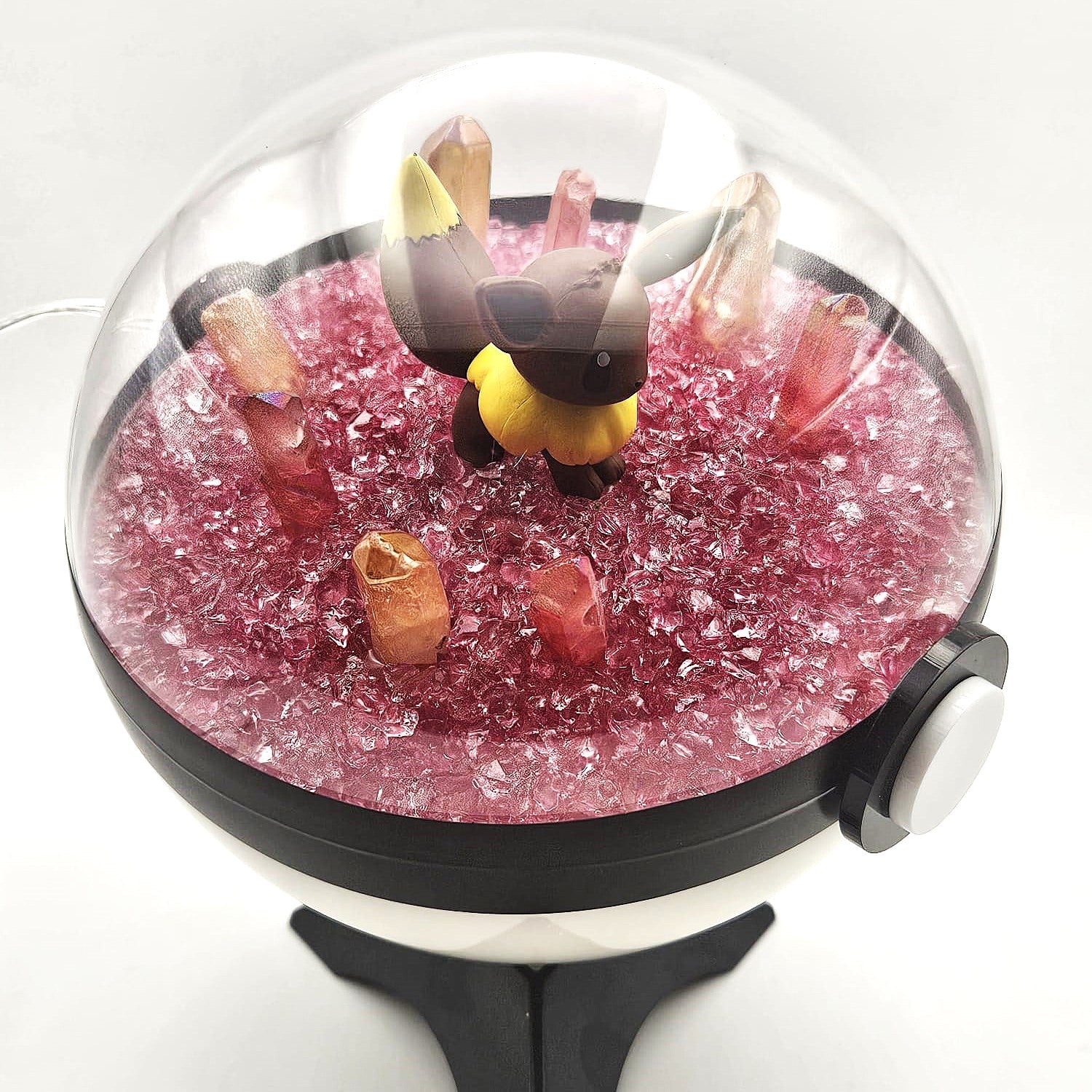 Pokemon Eevee Light Up LED Crystal Terrarium Dark Pink/White Poke Ball Handmade - NEXTLEVELUK