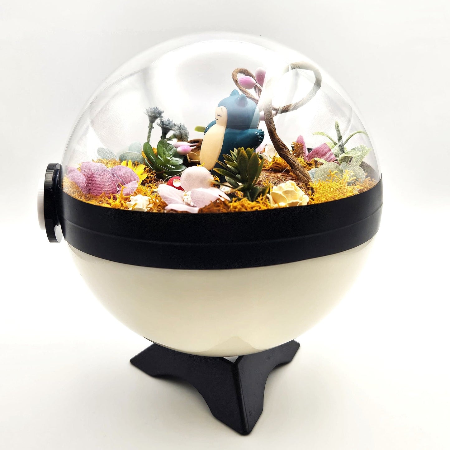Pokemon Snorlax Crystal Terrarium Plains White Poke Ball Handmade - NEXTLEVELUK
