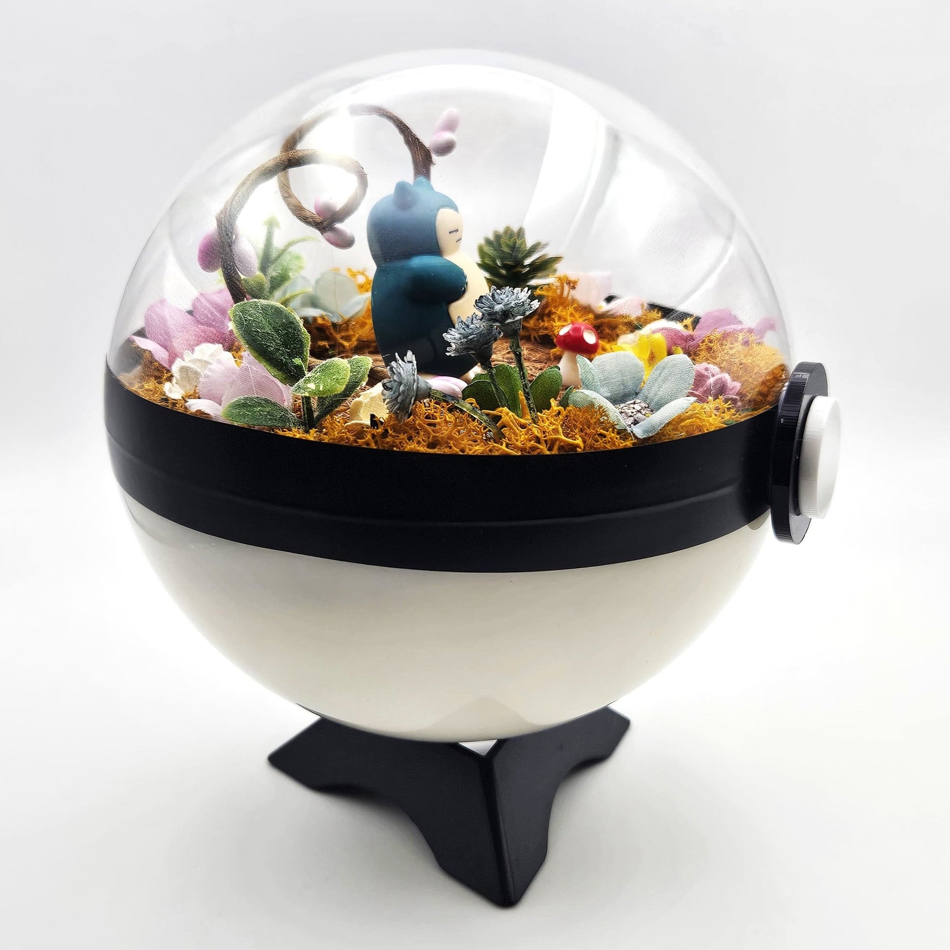 Pokemon Snorlax Crystal Terrarium Plains White Poke Ball Handmade - NEXTLEVELUK