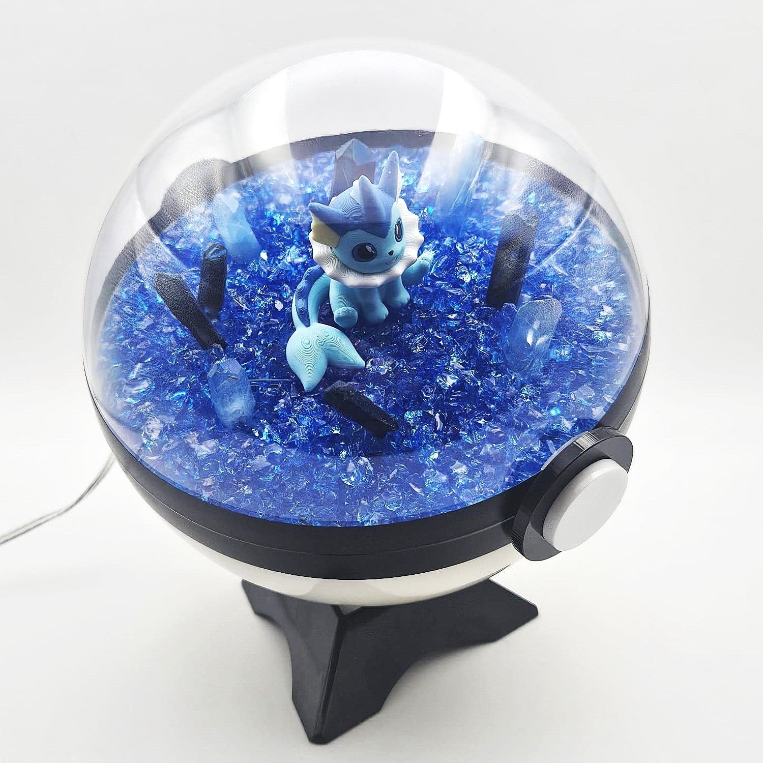 Pokemon Vaporeon Sitting Light Up LED Crystal Terrarium Blue/White Poke Ball Handmade - NEXTLEVELUK