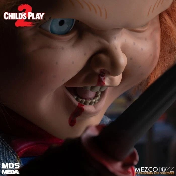 Mezco Mega Scale Child's Play 2 Talking Menacing Chucky Doll