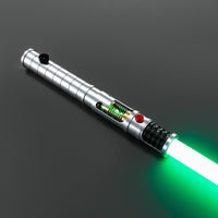Star Wars Jedi Master Quinlan Vos Spinning Kyber Crystal Combat Lightsaber