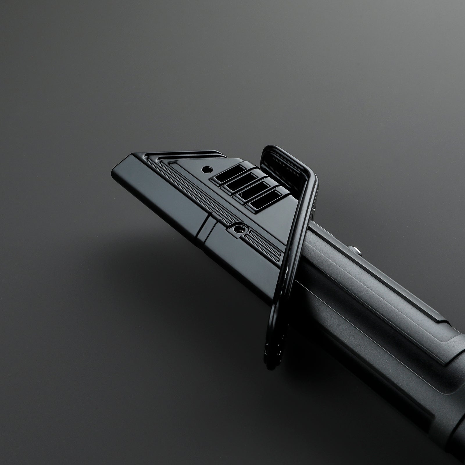 Star Wars No. 060 - 1 The Mandalorian Dark Saber Xenopixel Combat Lightsaber RGB USB - C Chargable - NEXTLEVELUK