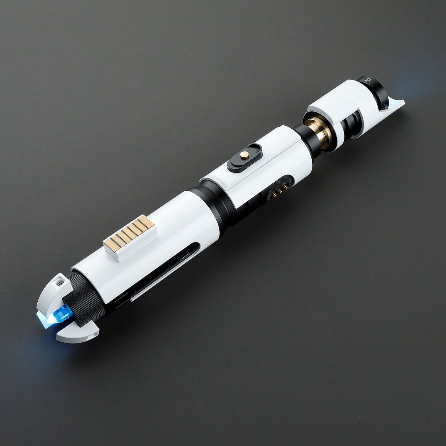 Star Wars No. 084 The Trooper Proffie Combat Lightsaber RGB Replica - NEXTLEVELUK