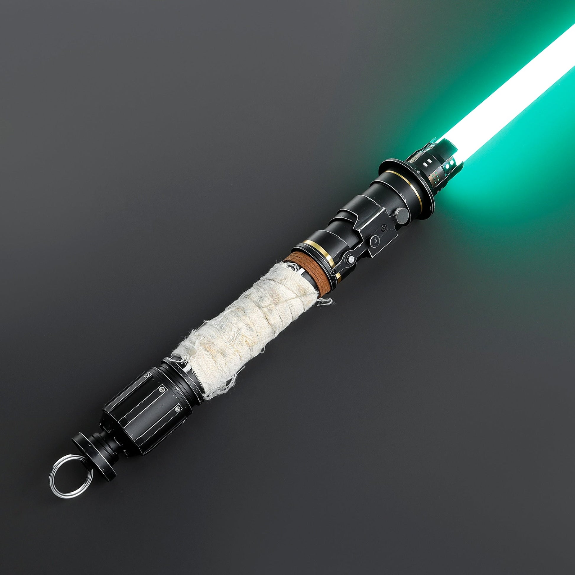 Star Wars No. 097 Jedi: Survivor Cere Junda Proffie Combat Lightsaber RGB Replica - NEXTLEVELUK