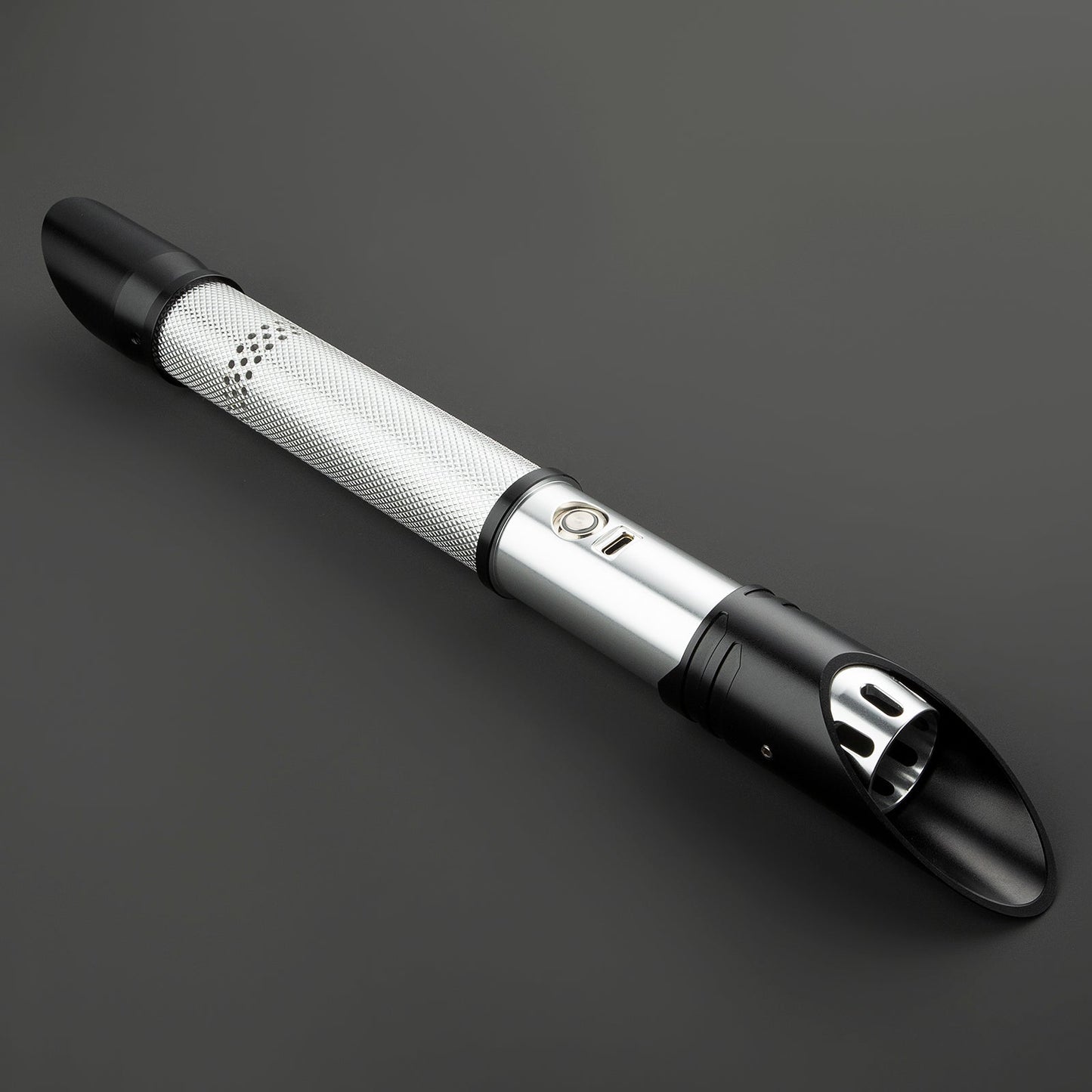 Star Wars No. 126 Xenopixel Combat Lightsaber RGB Replica - NEXTLEVELUK