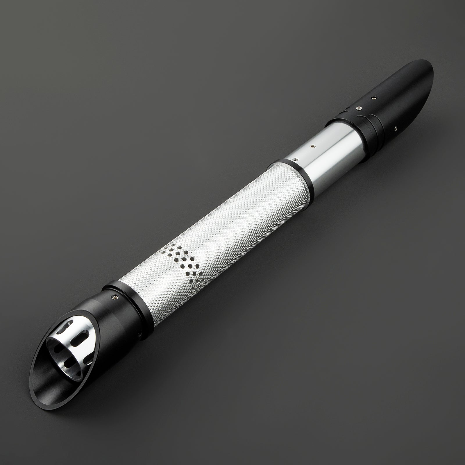 Star Wars No. 126 Xenopixel Combat Lightsaber RGB Replica - NEXTLEVELUK