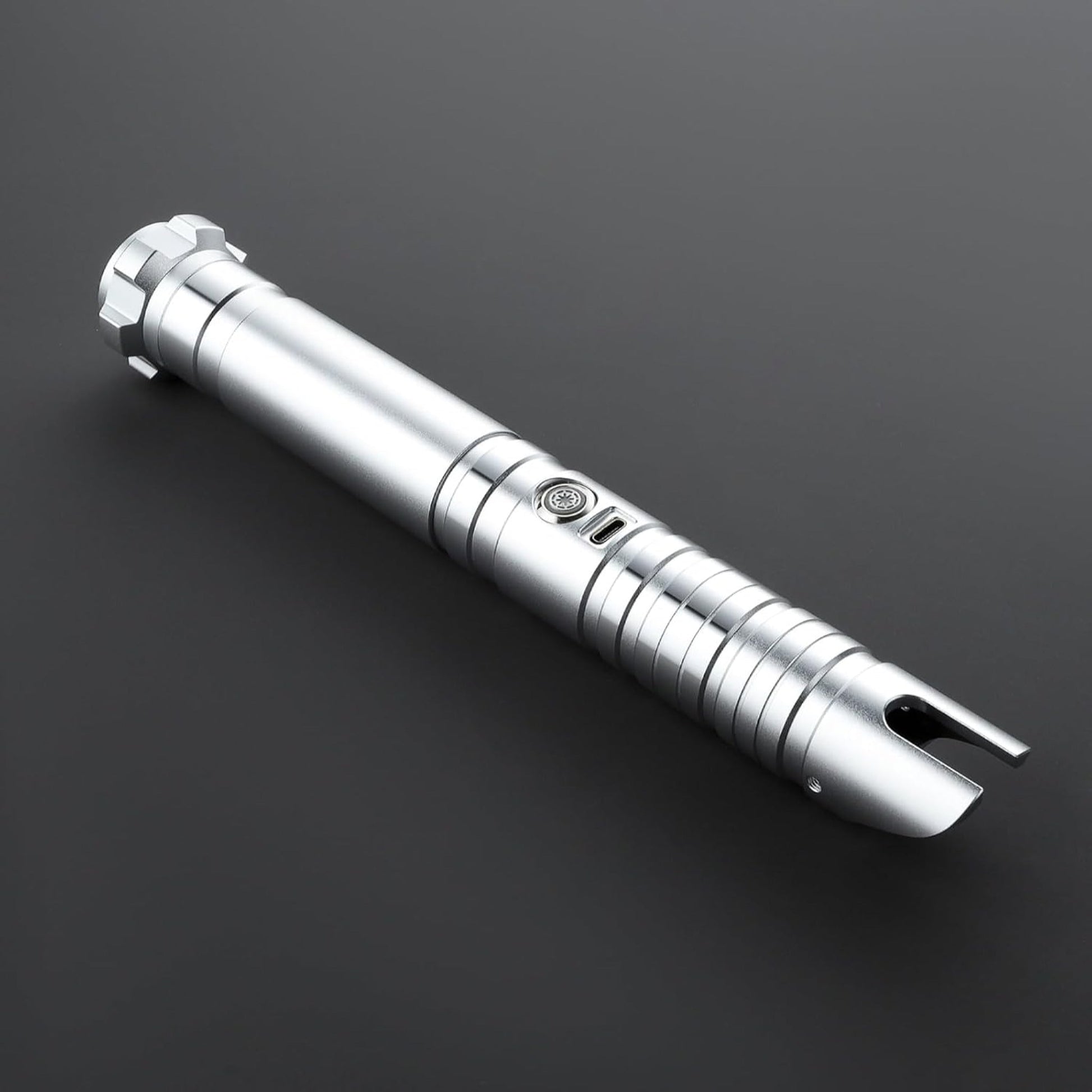 Star Wars No. C036 SILVER Xenopixel Combat Lightsaber RGB Replica Chargable - NEXTLEVELUK