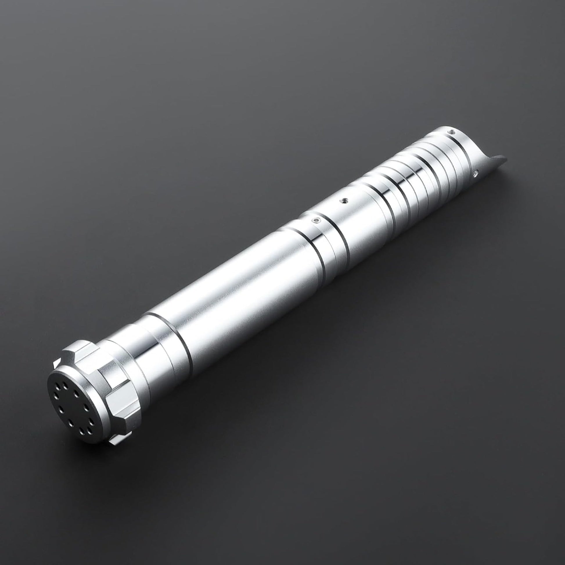 Star Wars No. C036 SILVER Xenopixel Combat Lightsaber RGB Replica Chargable - NEXTLEVELUK