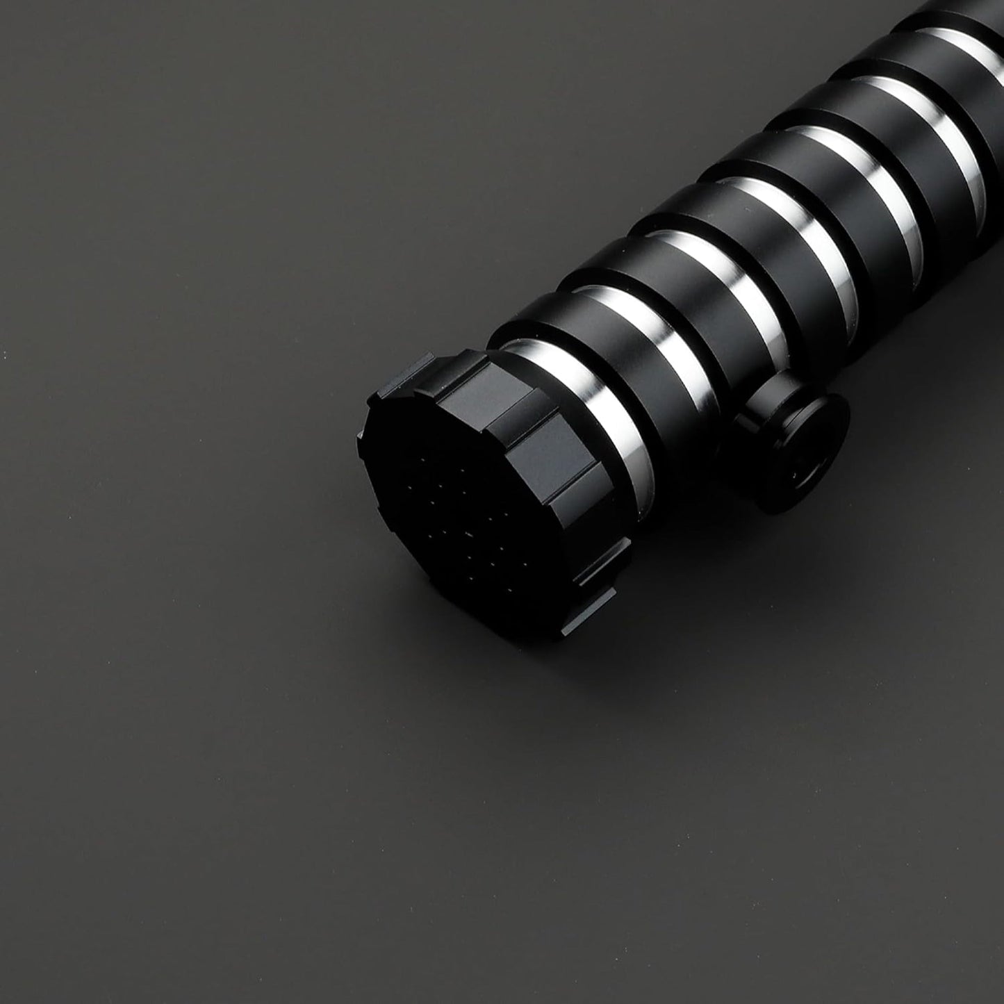 Star Wars No. F6 Xenopxiel Combat Lightsaber RGB Replica Chargable - NEXTLEVELUK