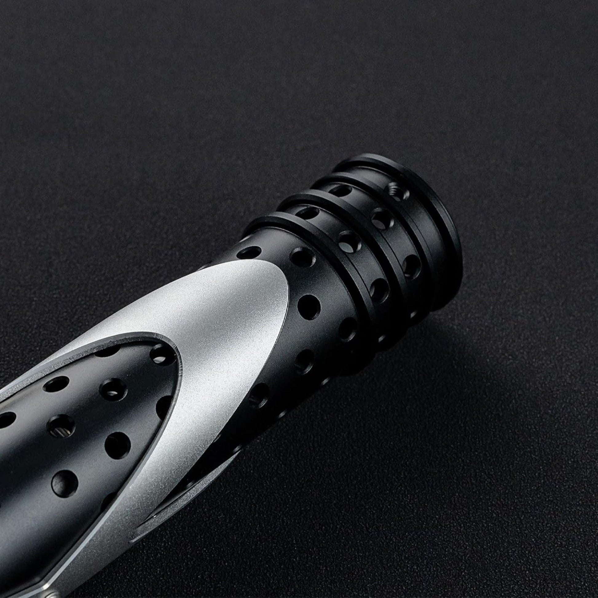 Star Wars No. F98 Black Xenopixel Combat Lightsaber RGB Replica Chargable - NEXTLEVELUK