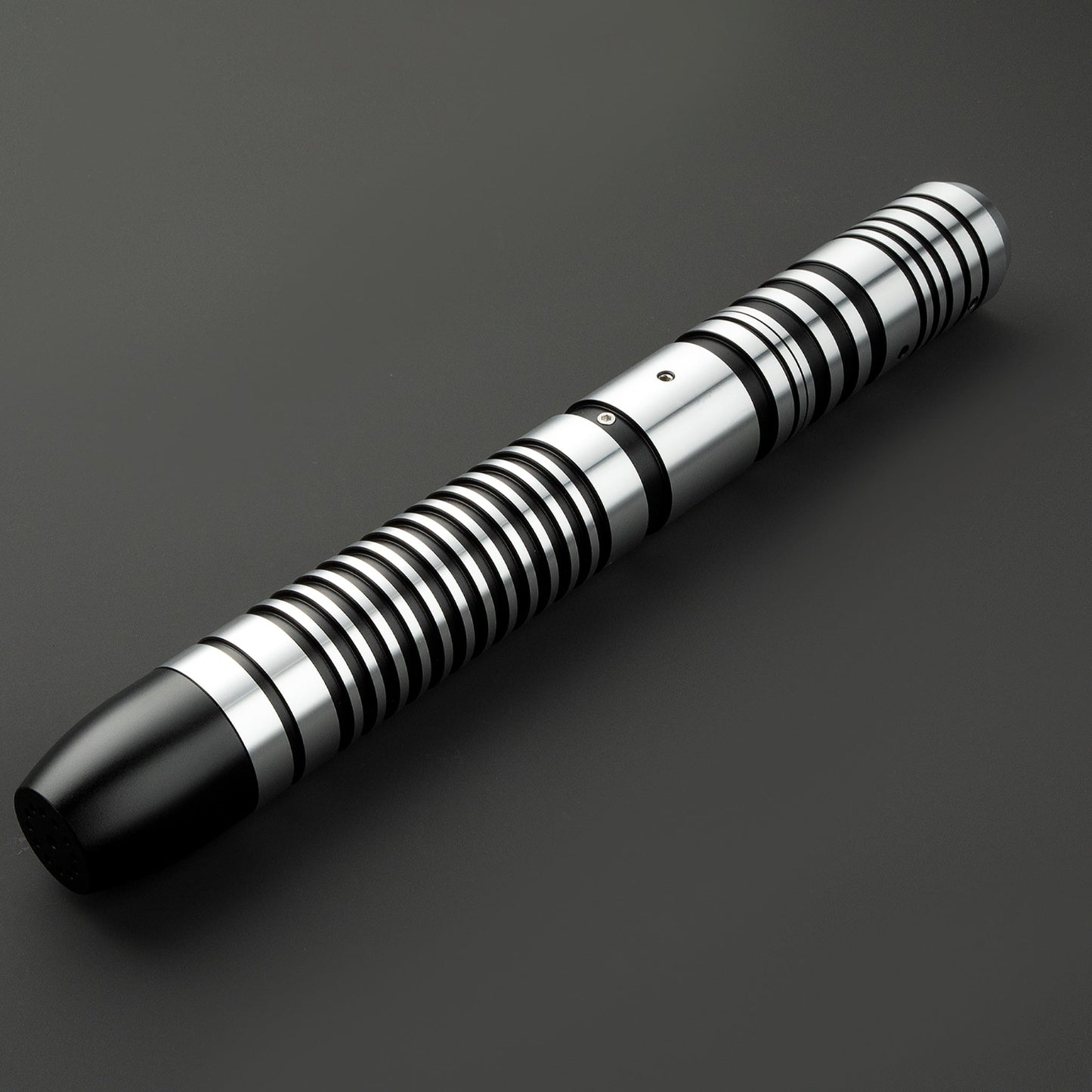 Star Wars The Resolute Combat Lightsaber - NEXTLEVELUK