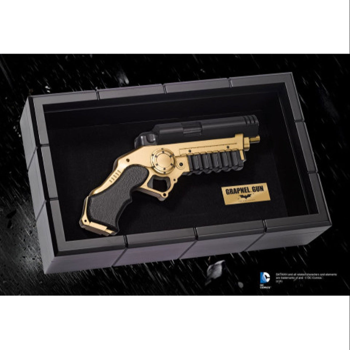 DC Batman The Dark Knight The Grapnel Gun Replica The Noble Collection NN4003 - NEXTLEVELUK