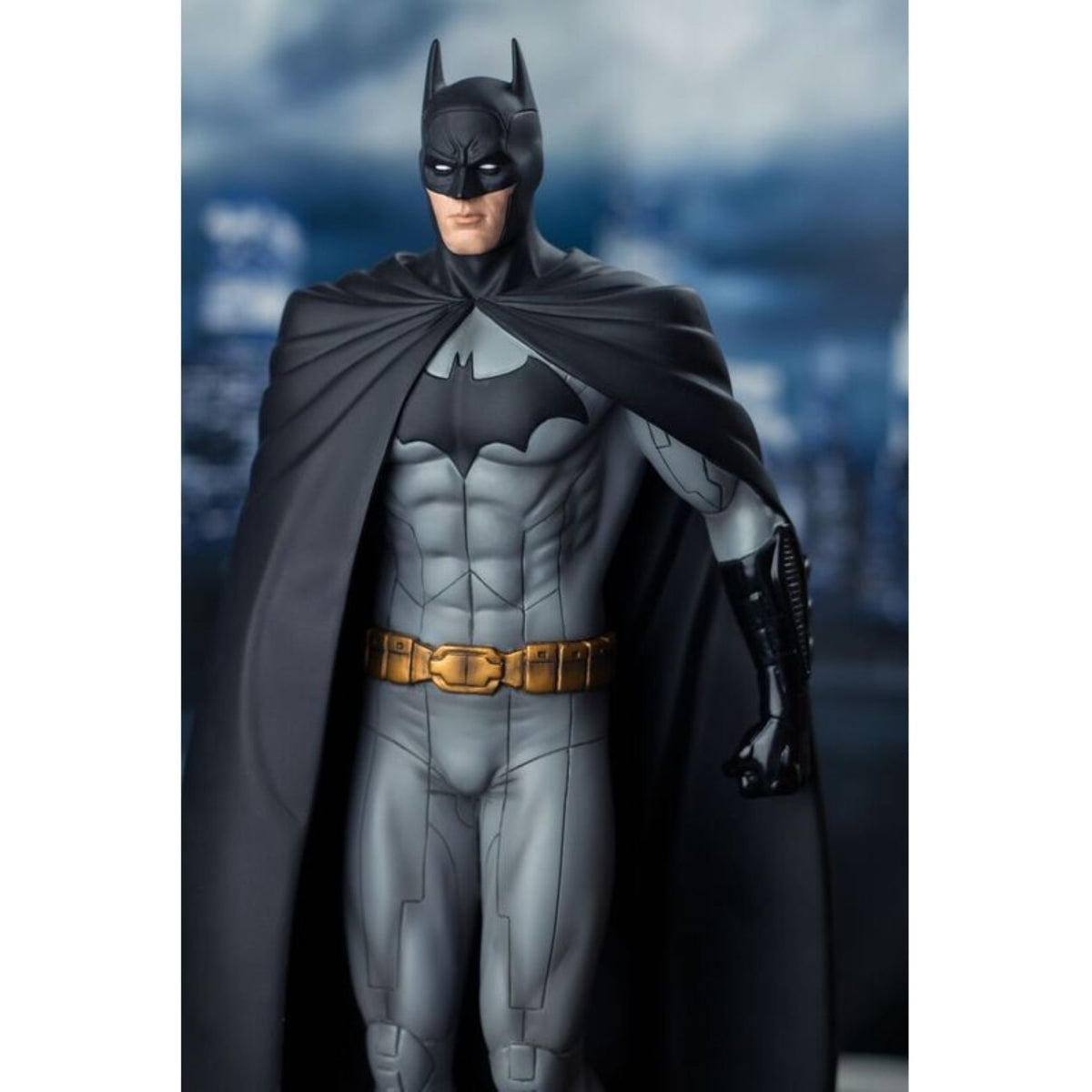 Ikon Collectables Batman The New 52 Batman Limited Edition Statue - NEXTLEVELUK