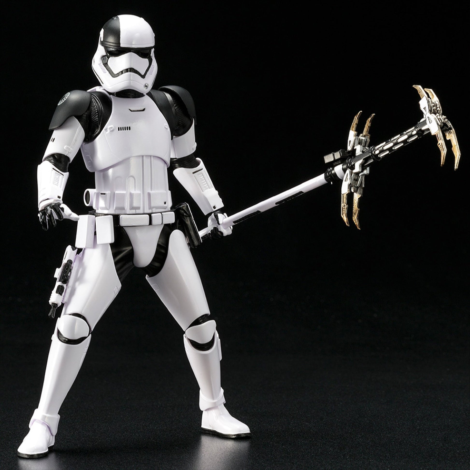 Kotobukiya Star Wars The Last Jedi First Order Stormtrooper Executioner Artfx+ Action Figure - NEXTLEVELUK