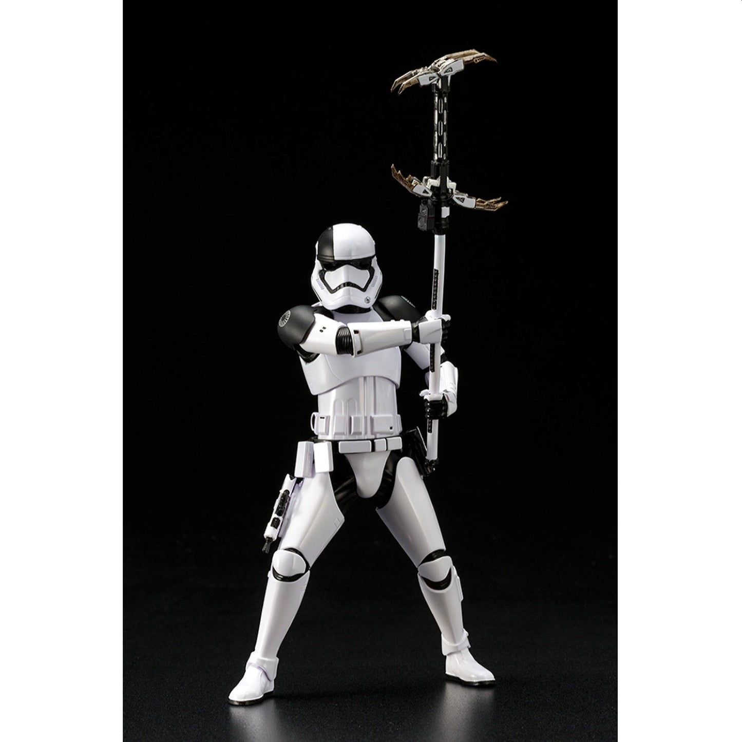 Kotobukiya Star Wars The Last Jedi First Order Stormtrooper Executioner Artfx+ Action Figure - NEXTLEVELUK