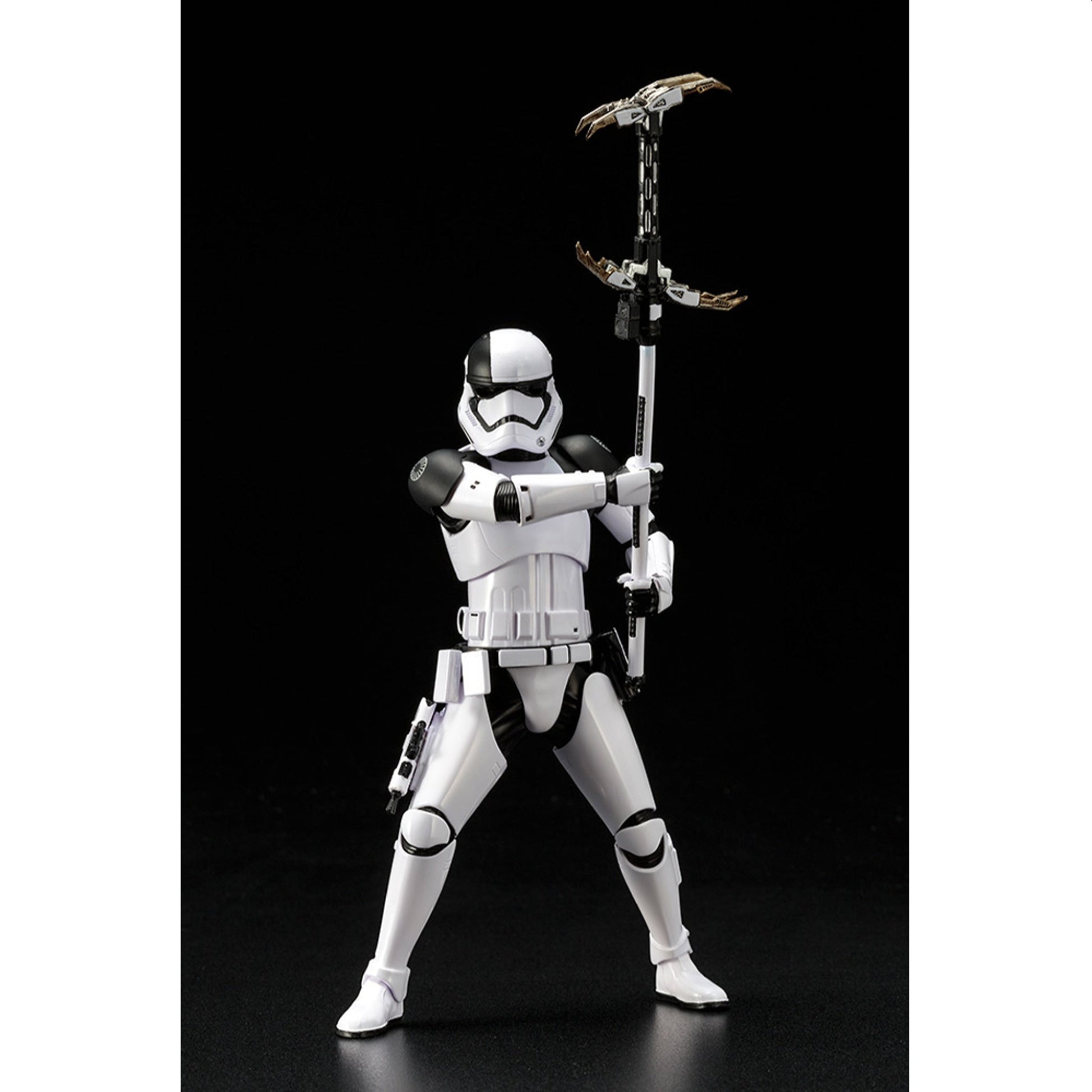 Kotobukiya Star Wars The Last Jedi First Order Stormtrooper Executioner Artfx+ Action Figure - NEXTLEVELUK