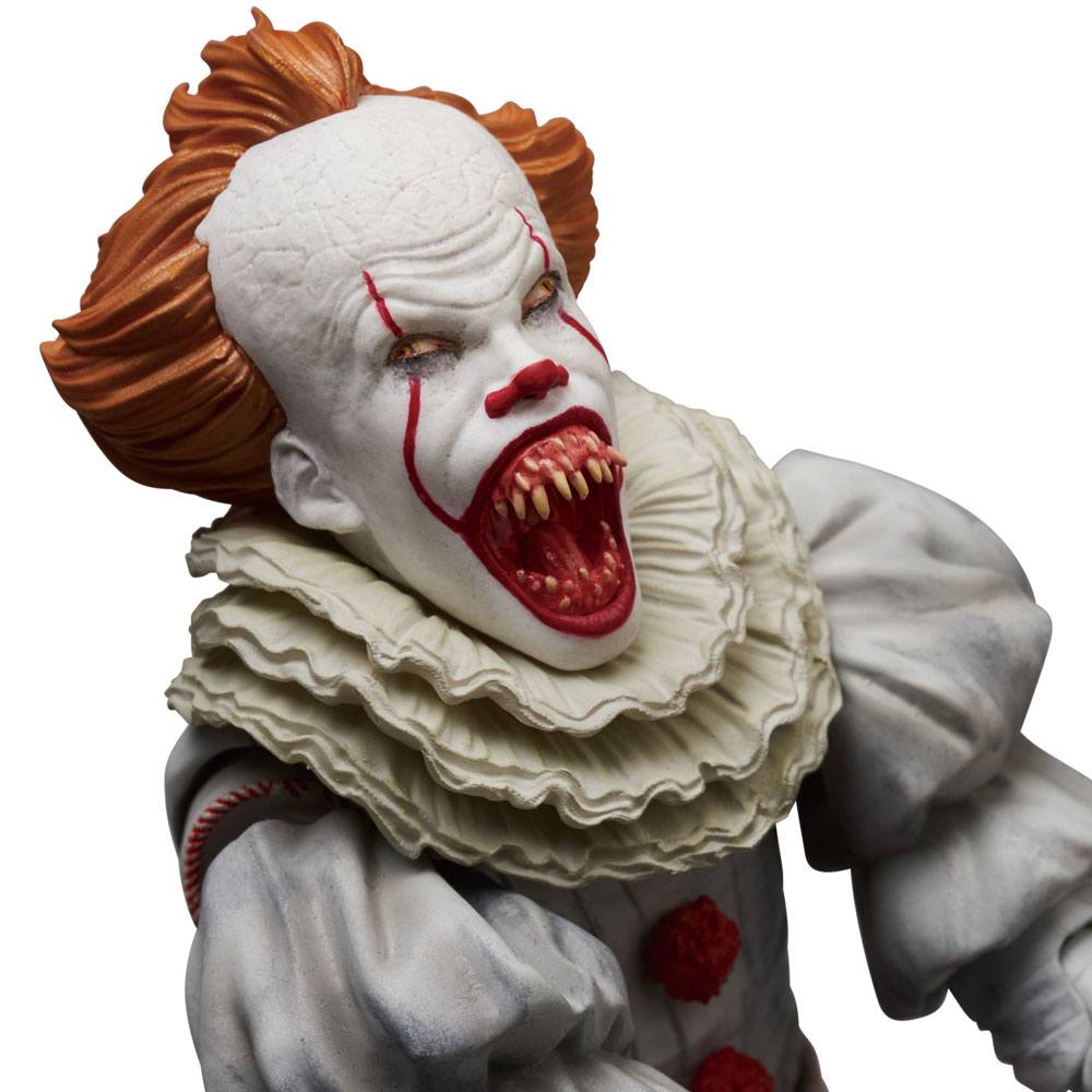 MAFEX Stephen King's It 2017 Pennywise Figure - NEXTLEVELUK